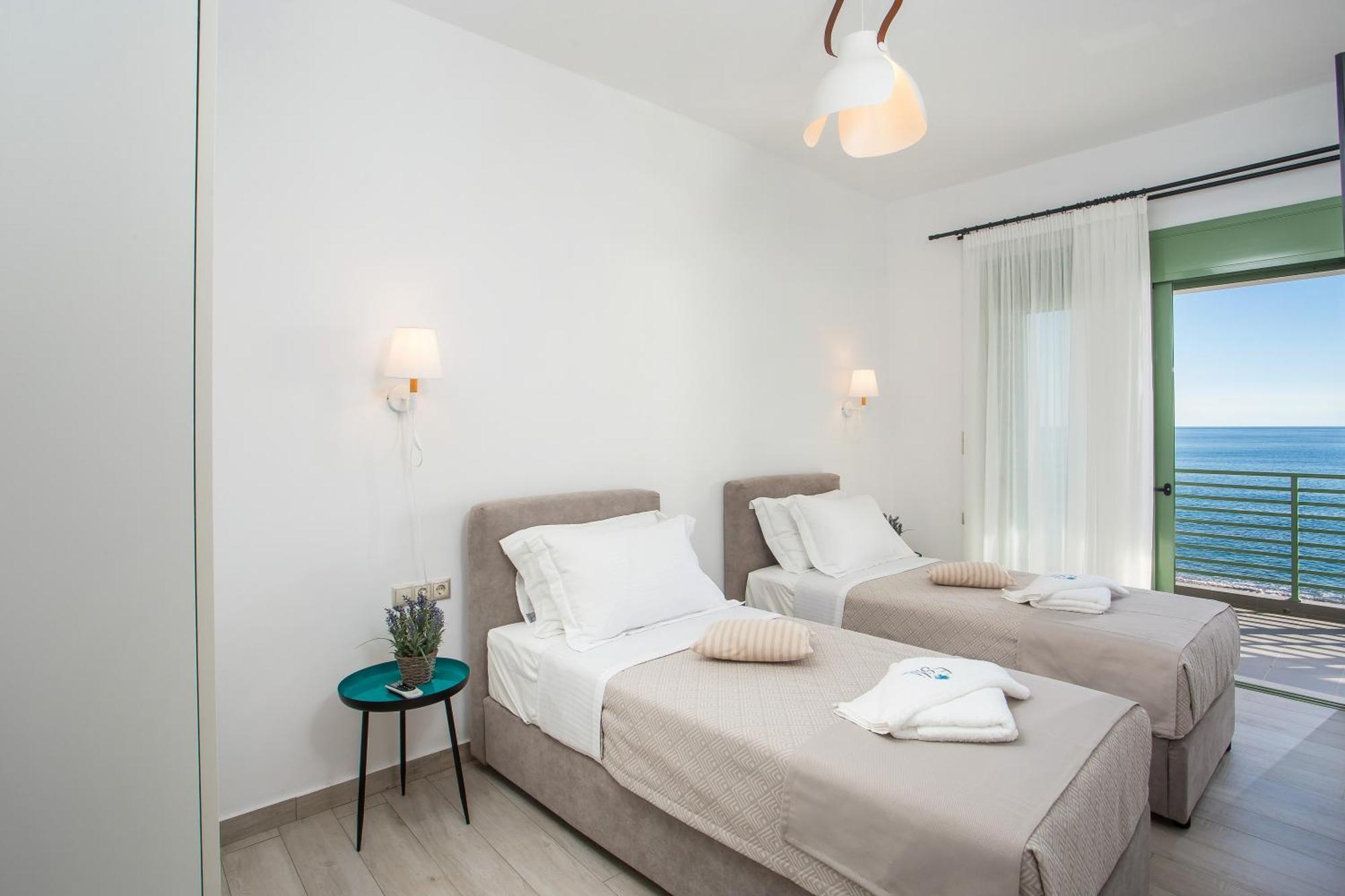 Egli Luxury Apartments Archangelos  Exterior foto
